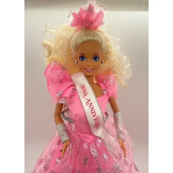 Vintage 1992 Barbie 30th Anniversary Doll #2282 Walmart Exclusive Mattel - Picture 12 of 13
